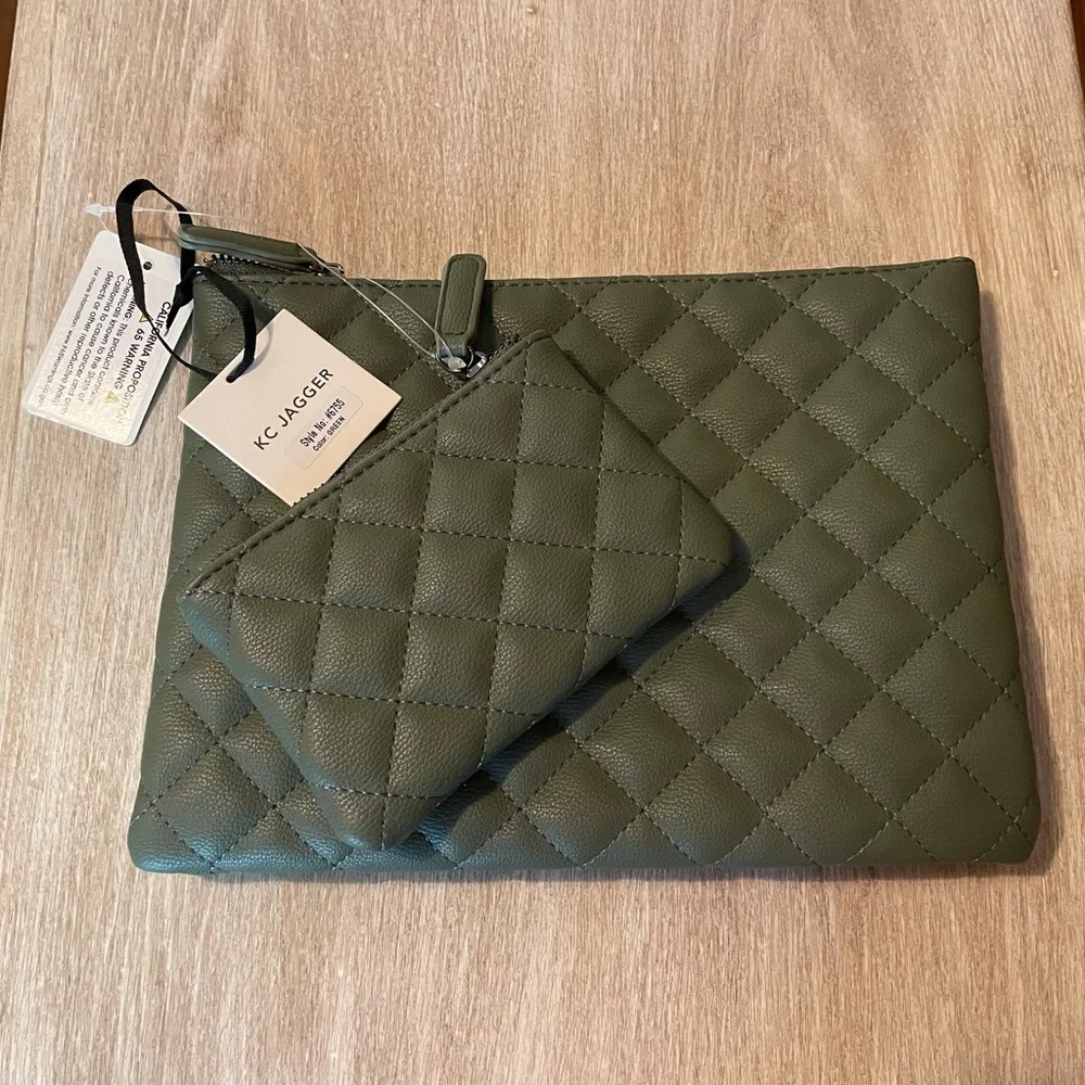 NWT KC Jagger Vegan Caviar Leather Quilted Pouch Set Green - Picture 2 of 5